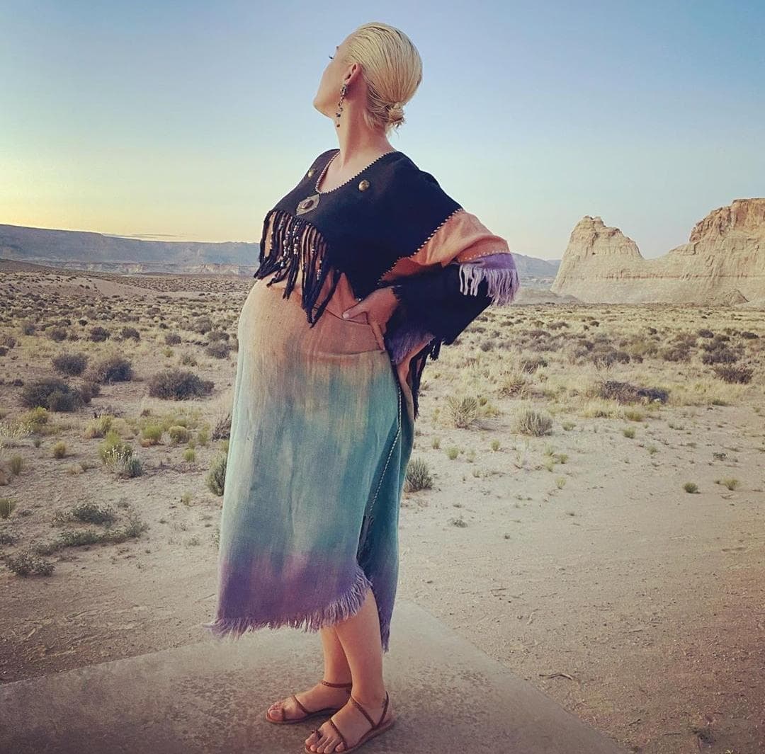 Katy Perry pronto dará a luz a una niña.