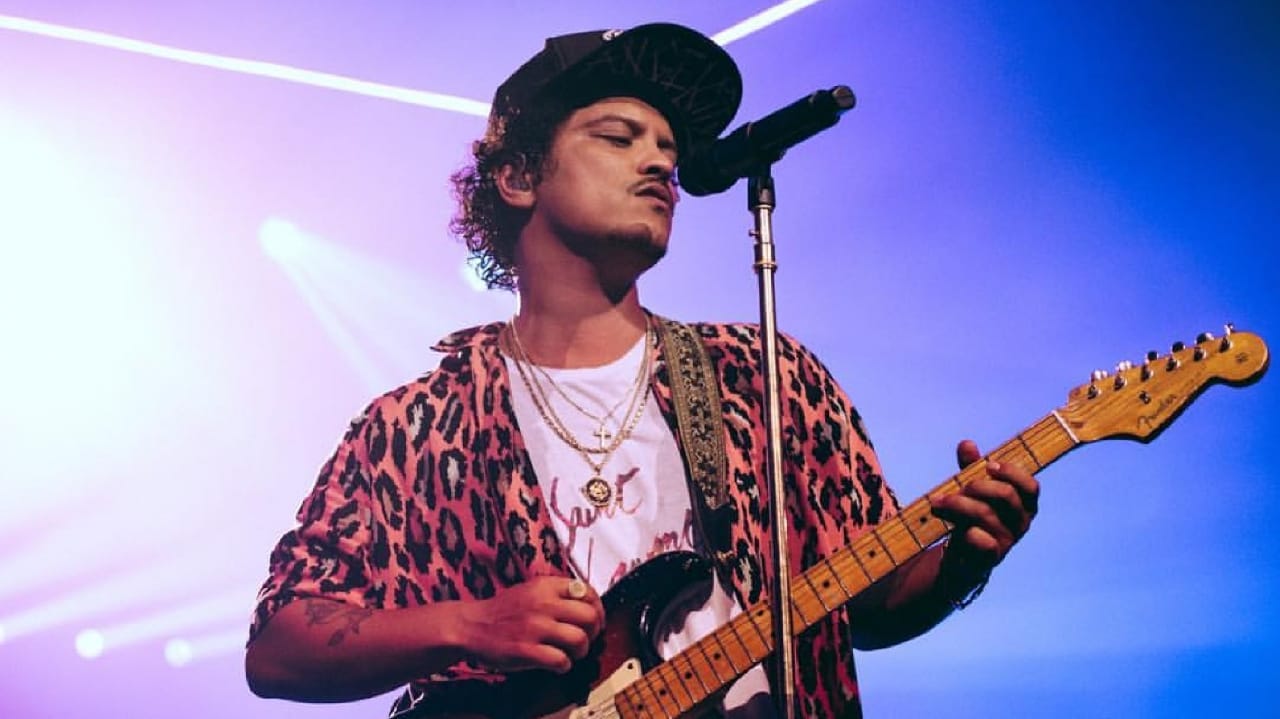 Bruno Mars protagonizará película de Disney