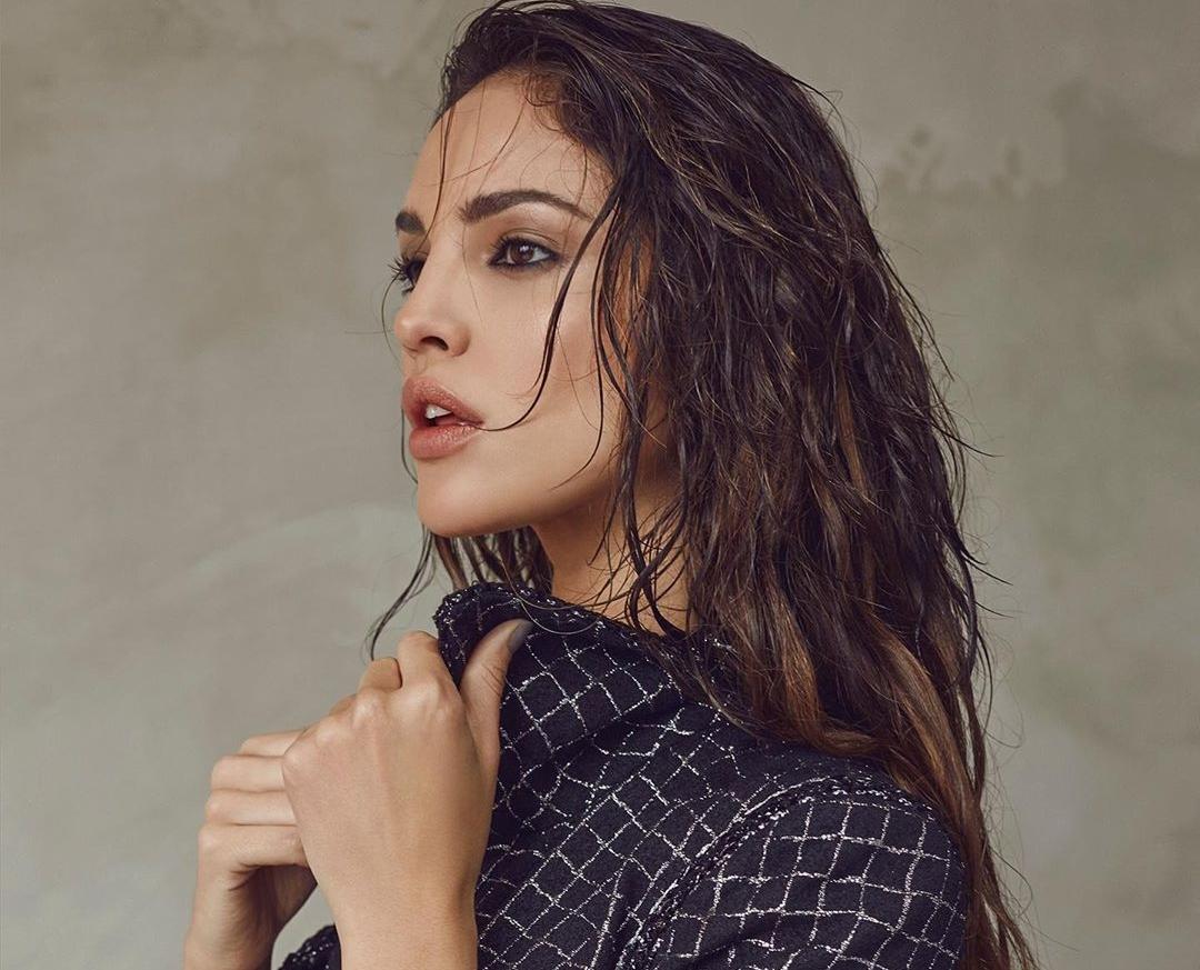Eiza González luce espectacular vestido