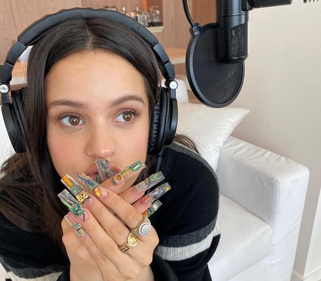 «Está casi terminada» afirma Rosalía al dueto con Billie Eilish