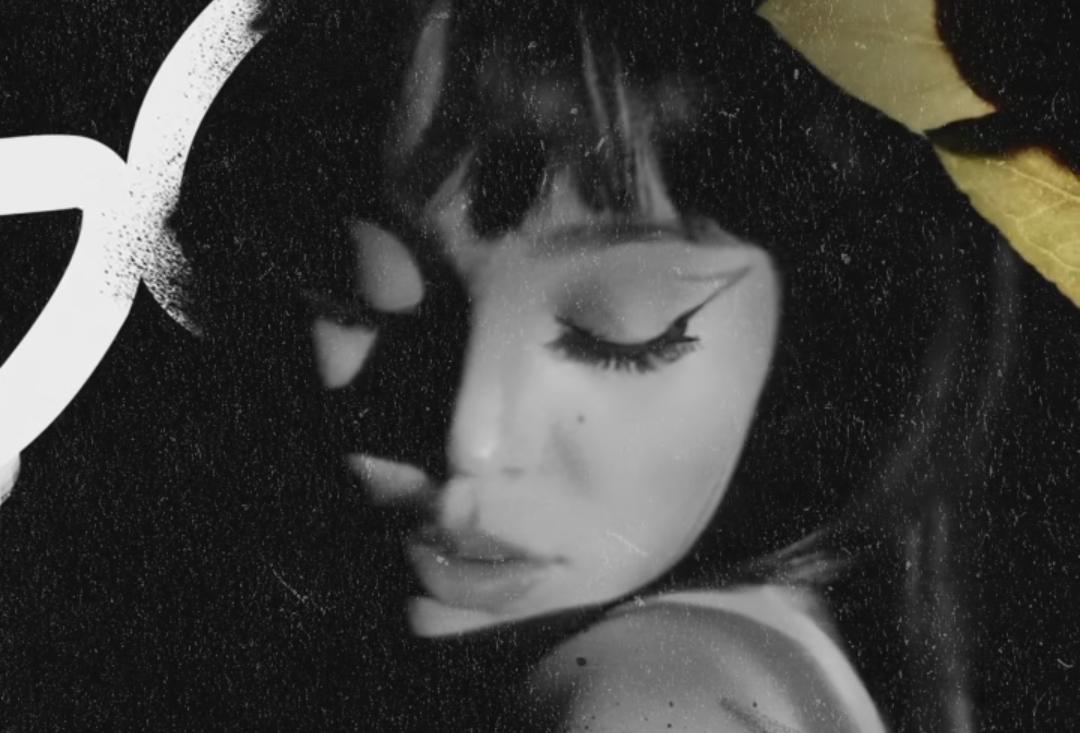 Danna Paola estrena su nuevo single «Sola»