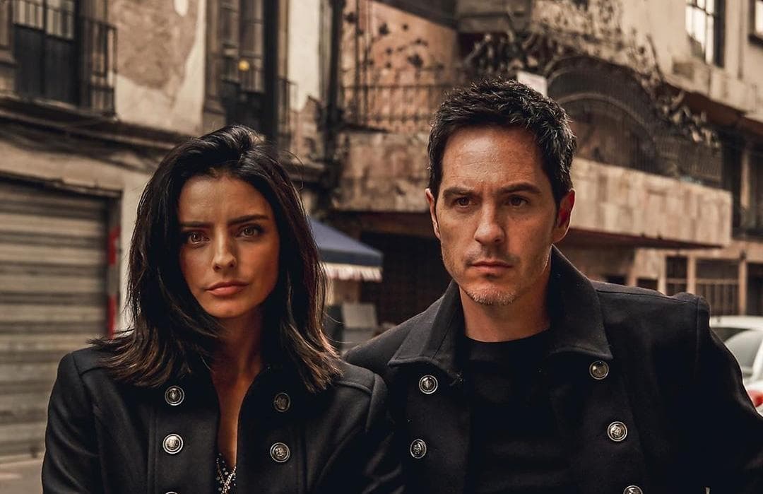 Aislinn Derbez describe como era su relación con Mauricio Ochman