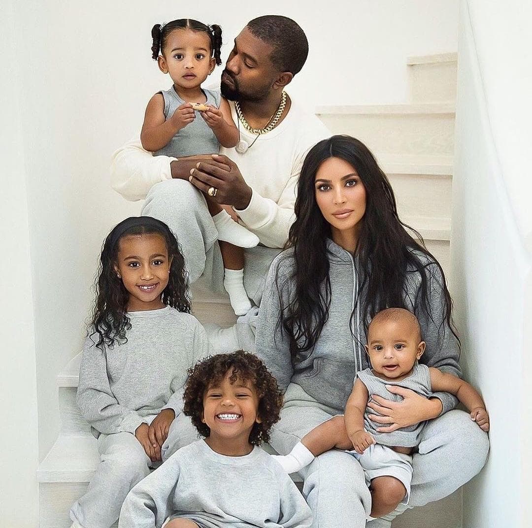 Kanye West se disculpa con Kim Kardashian por sus comentarios.
