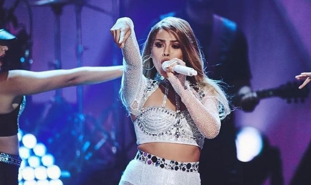 Televisa omite actuación de Danna Paola en Premios Juventud 2020