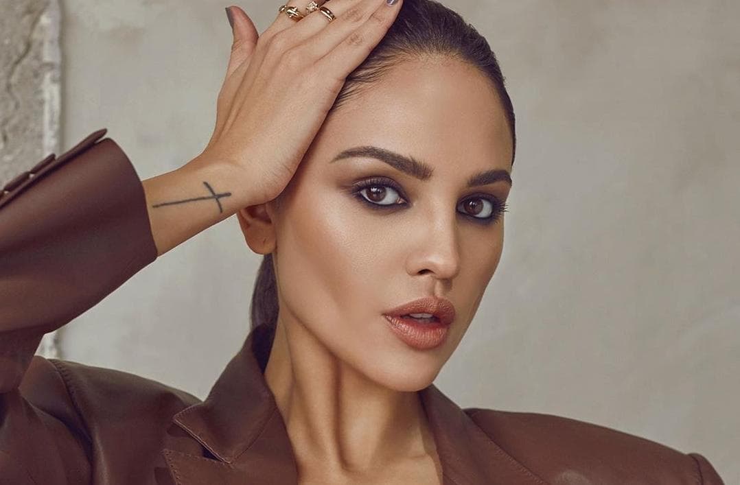 Eiza González regresa a las redes sociales con nuevo tatuaje
