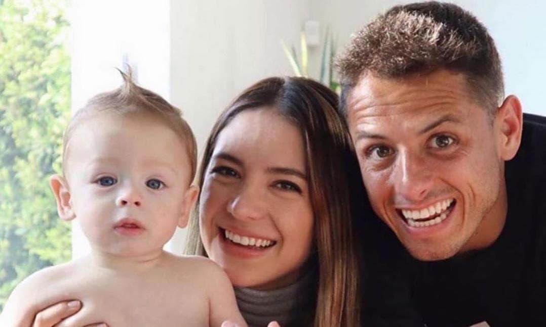 ‘El Chicharito’ y su esposa le dan la bienvendida a su segundo bebé