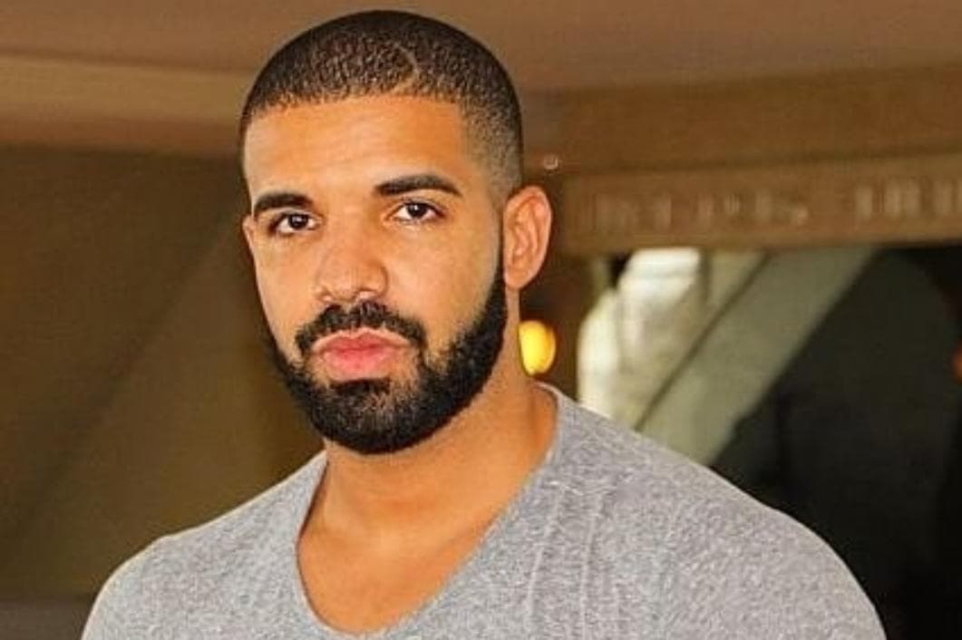 Drake crítica a la organización de los premios Grammy por ignorar a The Weeknd