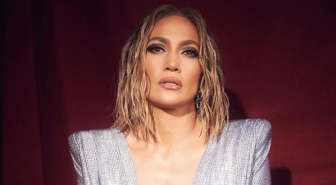 JLo es acusada de copiar a Beyoncé su presentación