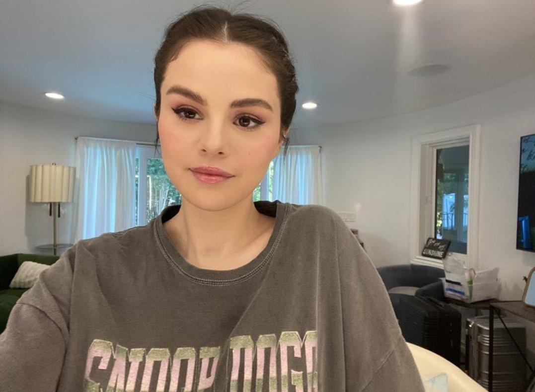 ‘Saved By The Bell’ se disculpa con Selena Gomez tras broma del transplante de riñón