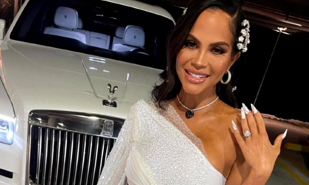 Natti Natasha anuncia su embarazo en la ceremonia de Premios Lo Nuestro