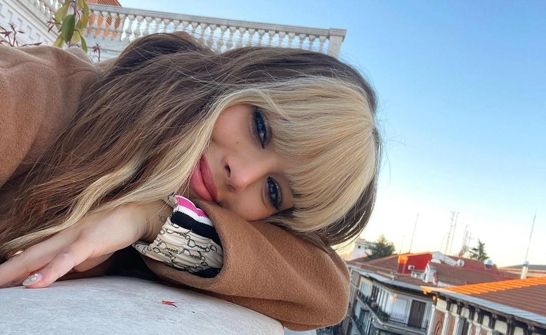 Medio asegura que Danna Paola se maquillaba los moretones provocados por Eleazar Gómez