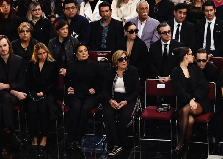 Rinden homenaje a Silvia Pinal en Bellas Artes